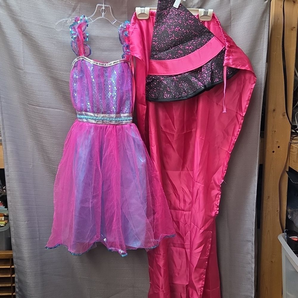 Jakks Pacific Princess/ Good Witch Dress, Hat‎ And Cape